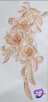 PEACH - Lace Applique Motif - 3D 3 Flower Feather Tail
