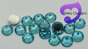 AQUAMARINE - Resin Flatback Round Rhinestone