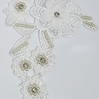 WHITE - Lace Applique Motif - 3D 5 Flower Pearl