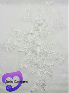 WHITE - Lace Applique Motif - 3D 3 Flower